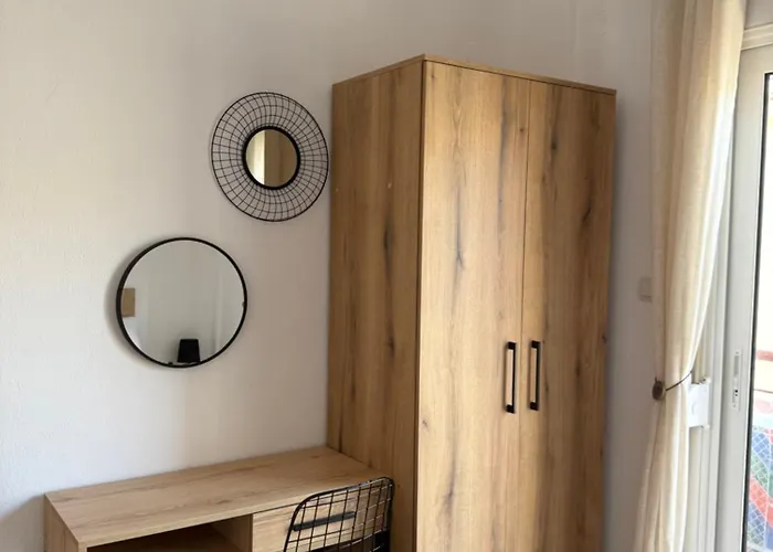 Sea Side 2 * Ofrínion